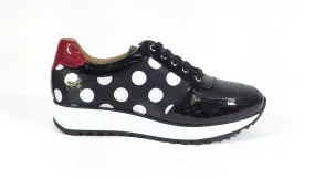 Large Polka Dots Sneakers