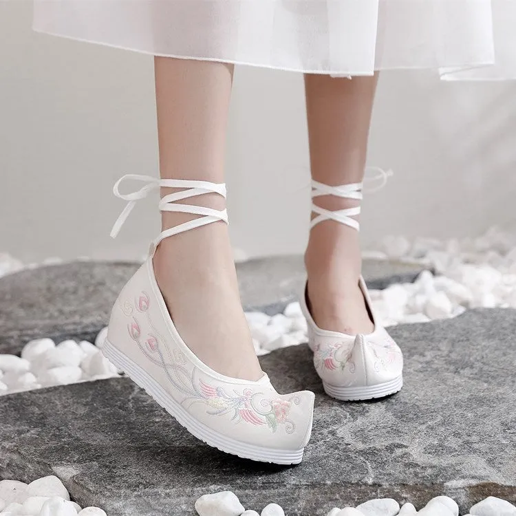 Women's Elevated Embroidered Antique Cloth Warped Head Ancient Costume Bow Canvas Shoes